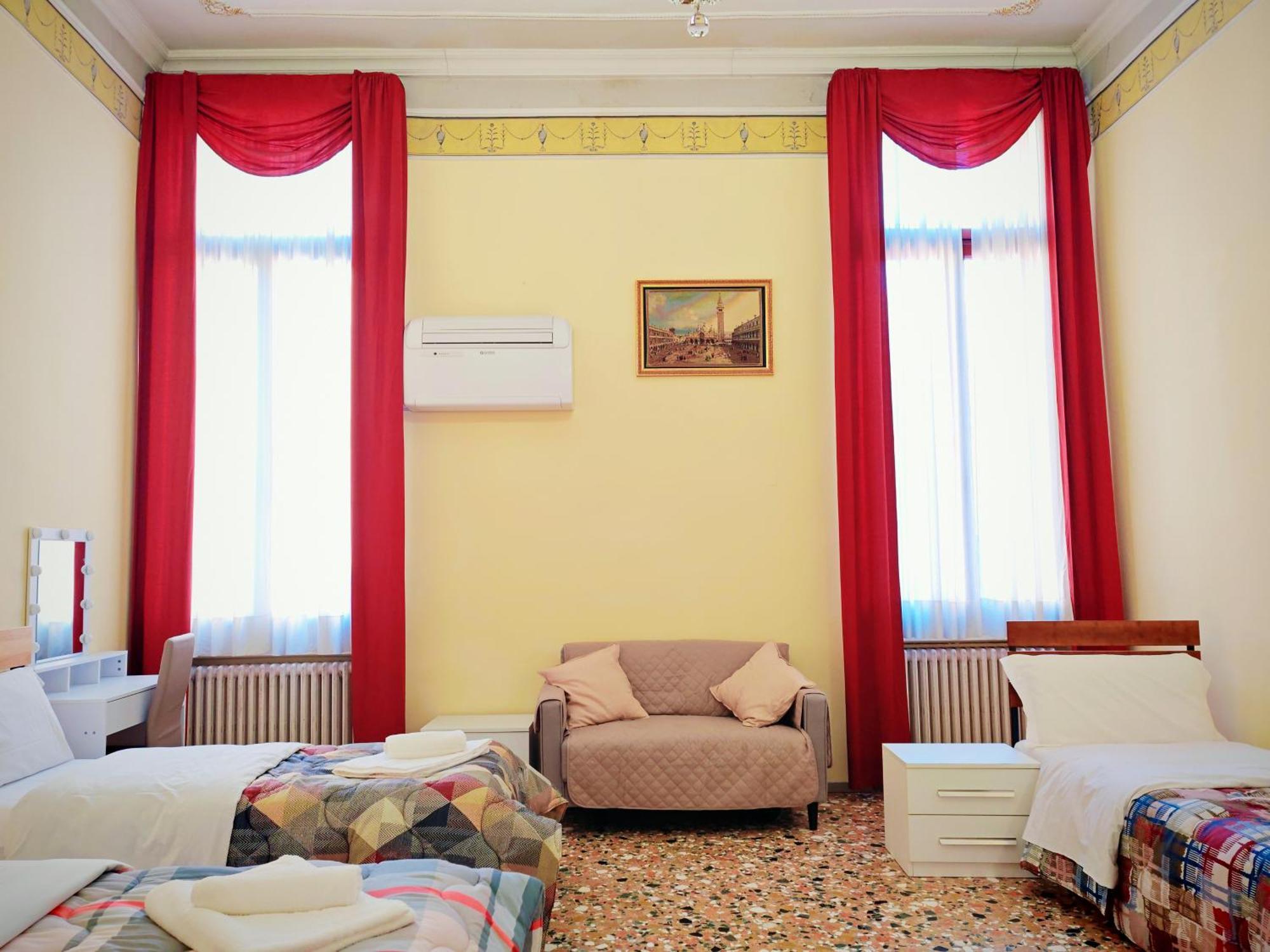 Venice Tourist House Екстериор снимка