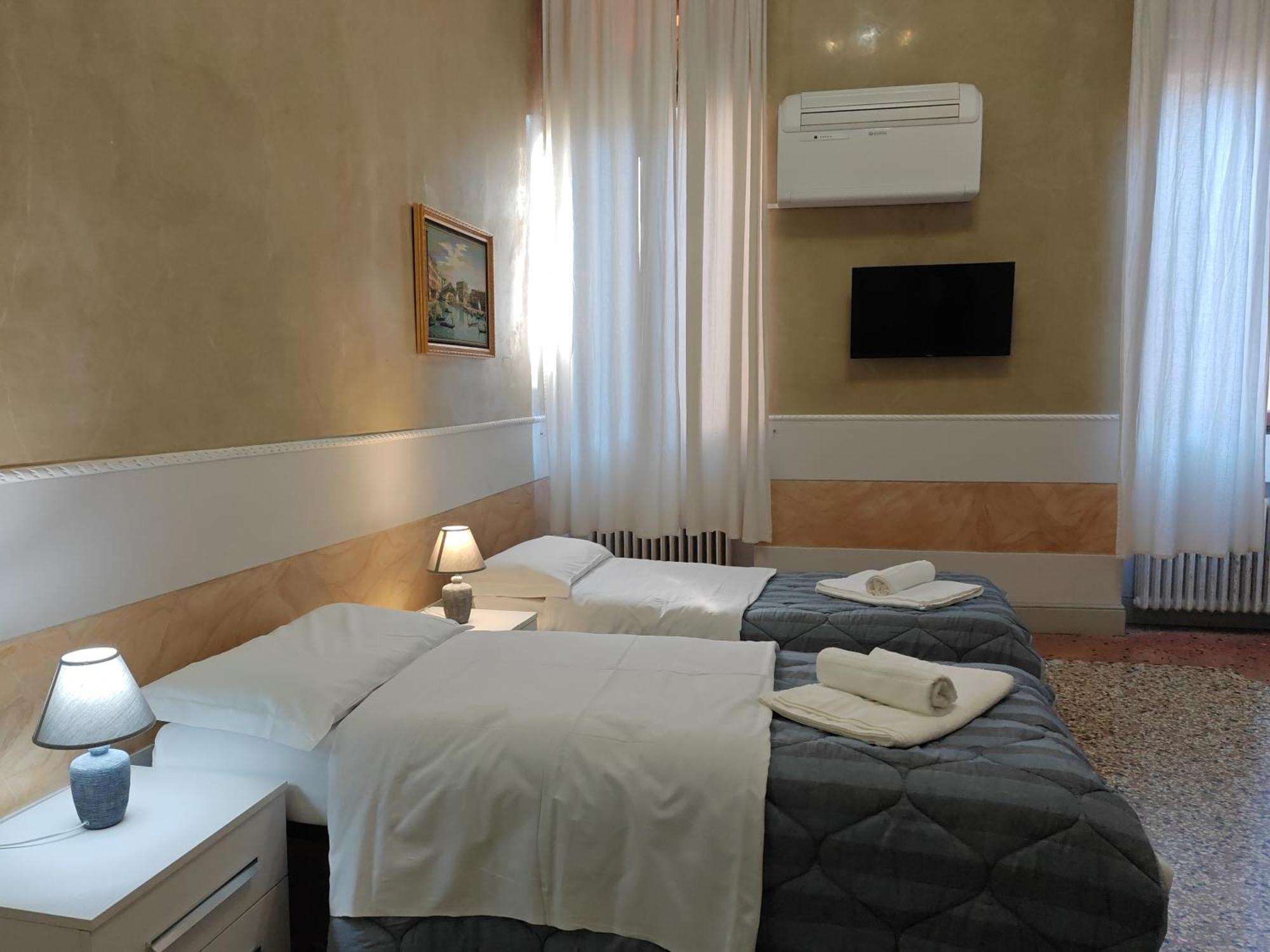 Venice Tourist House Екстериор снимка