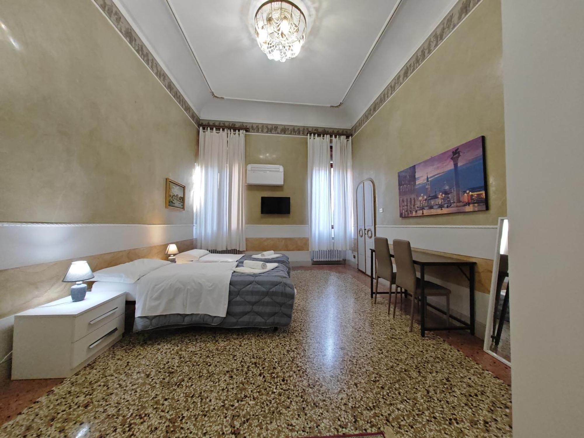 Venice Tourist House Екстериор снимка